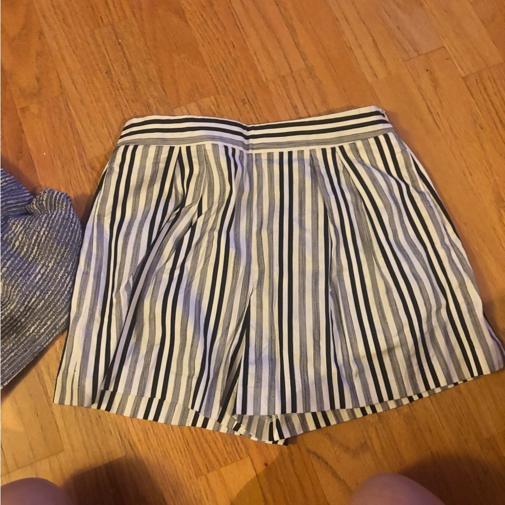 Milly Monochrome Striped Shorts